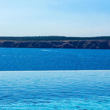 Holiday home Artistic House With Pool Jadranovo